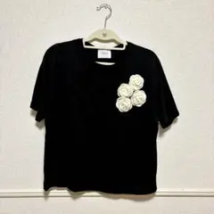OHGA コサージュTシャツ ブラック