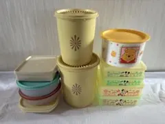 Tupperware 食品保存容器 セット レトロカラー　まとめ売り Tupperware 食品保存容器 セット レトロカラー まとめ売り - メルカリ
