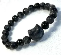 1点のみ　ネコ型天然石　不思議な石　パワーストーンブレスレット