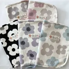 ハンドメイド　マルチケース　モダンフラワー柄