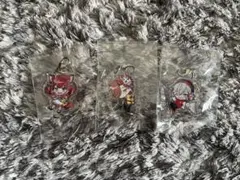 新品　crazy raccoon アクリルチャーム3種　だるま&ありさか&かるび