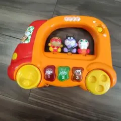 アンパンマン 音楽おもちゃ車 フィギュア付き