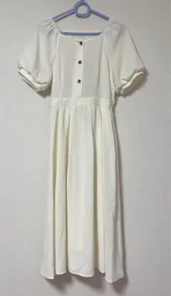 Honeys 白ワンピース　Sサイズ