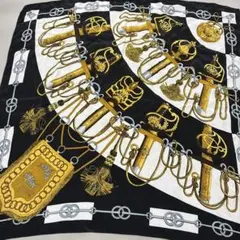 大判スカーフ　silk100%