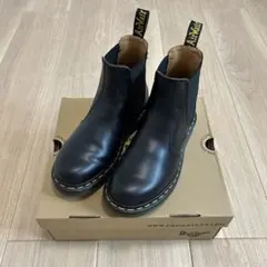 Dr. Martens チェルシーブーツ
