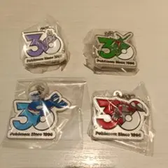 【匿名配送】ポケモン30周年メタルチャームマスコット