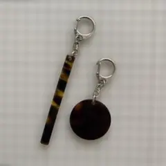 Item thumbnail for item 6a8e67e4-ccee-46fd-bc3c-083b9b63d2b3