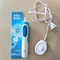 Braun Oral-B 電動歯ブラシ 本体 充電器セットのサムネイル