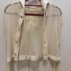 メッシュニットパーカー ホワイト 長袖 ショート丈 透かし編みのサムネイル
