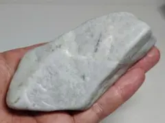 ［トロっとした質感の結晶煌めく海石］　上質糸魚川翡翠海石23g ヒスイ　ひすい トロっとした質感の結晶煌めく海石］ 上質糸魚川翡翠海石23g ヒスイ