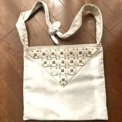 レザー　ホワイトスタッズショルダーバッグ　本革　37×34 ヴィンテージ　80s