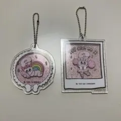 エスターバニー　キラキラアクリルキーチェーン　2種セット