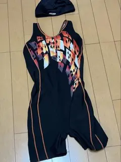 エレッセellesse フィットネス水着 おまけキャップ付きのサムネイル