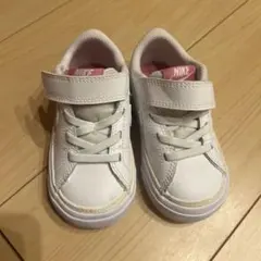 Item thumbnail for item fdf8f7d0-9d4b-4bd7-aada-e77d97880025