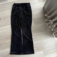 GIRLSヌクヌクニットコールフレアパンツ　GU ブラック