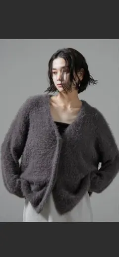 サロンアダムエロペ　シャギーVネックニットカーディガン