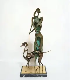 サルバドール・ダリ DALI ダリ オブジェ フギュア 置物 宇宙象 - メルカリ