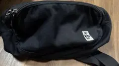 CHUMSブラックショルダーバッグのサムネイル