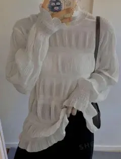 shein フリル付きシャツ シアーインナー 白
