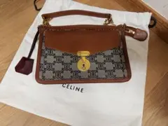 超レア✨セリーヌ ヴィンテージ チェーンショルダーバッグトリオンフ ゴールド金具のサムネイル