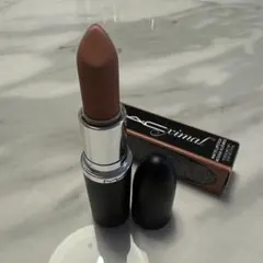 美品　MAC マキシマル マット リップスティック　ヤシュのサムネイル