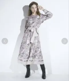 DRWCYS 花柄プリントワンピース