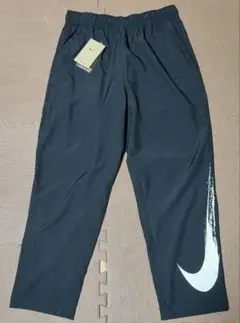 新品 定価8800円 Nike ジャージパンツ Mサイズ