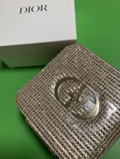 Christian Dior 2025 ホリデーノベルティ　ジュエリーケース
