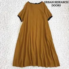 URBAN RESEARCH DOORS リネンレーヨンバイカラーワンピースのサムネイル