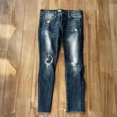 アズールバイマウジー クラッシュカットオフクロップドスキニー 25インチ