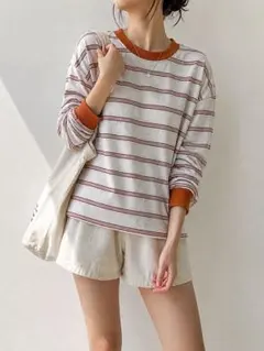 ボーダーロングTシャツ 長袖トップスのサムネイル
