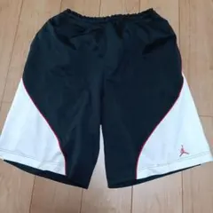 B2 ナイキNIKEバスケットボールパンツ 黒/白 ジャンプマンロゴ サイズM