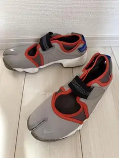 Nike ストラップ付きスニーカー エアーリフトグレー/オレンジ　25cm