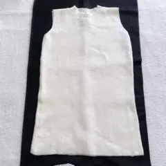 emi+ エミプラス ニットベスト ノースリーブニット 大きめ アイボリー F