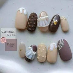 632　ニュアンス　チョコ　個性派　韓国　バレンタイン　マット　ぷっくり　フリル