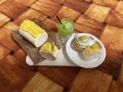 ミニチュアスイーツ 栗づくしスイーツと抹茶ラテ