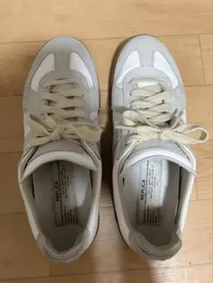 Maison Margiela Replicaスニーカーのサムネイル