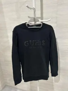 GUESS ゲス　ブラック　立体ロゴトレーナー