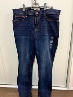 Item thumbnail for item 6b125ae9-d154-4bb1-ba00-9463f82d990e