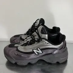 明日正午まで割引早い者勝ち‼️new balance 1000