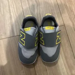 new-b グレー/イエロー スニーカー