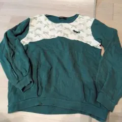 リボン柄トレーナー