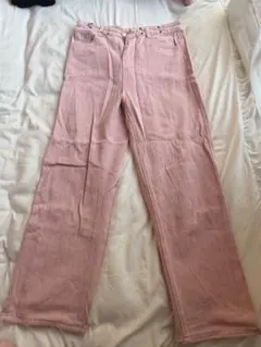 ピンク ストレートデニムパンツ Mサイズ
