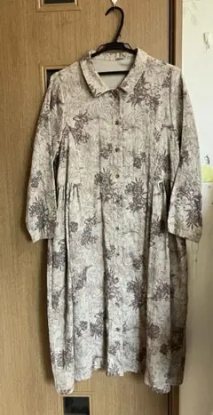 【タグ付】定価14190円　花柄ロングワンピース M-L