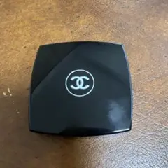 CHANEL アイシャドウパレット　264