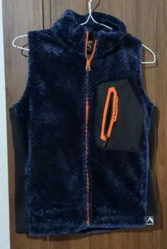 ワークマンキッズ　フィードコア　裏アルミ　紺　ハーフベスト140センチ