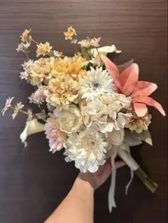 ウェディングブーケ　造花　くすみカラー　ハンドメイド