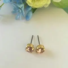 スワロフスキー☆一粒ピアス ヴィンテージローズ