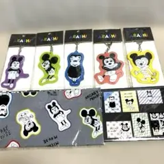 ARASHI ミッキーマウス アクリルキーホルダー 5種セット - メルカリ