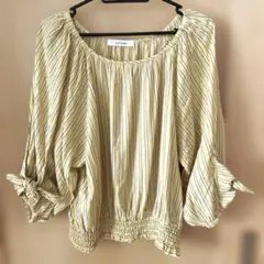 バックナンバー　袖のリボンが可愛い7分袖カットソー　M〜L（フリー）